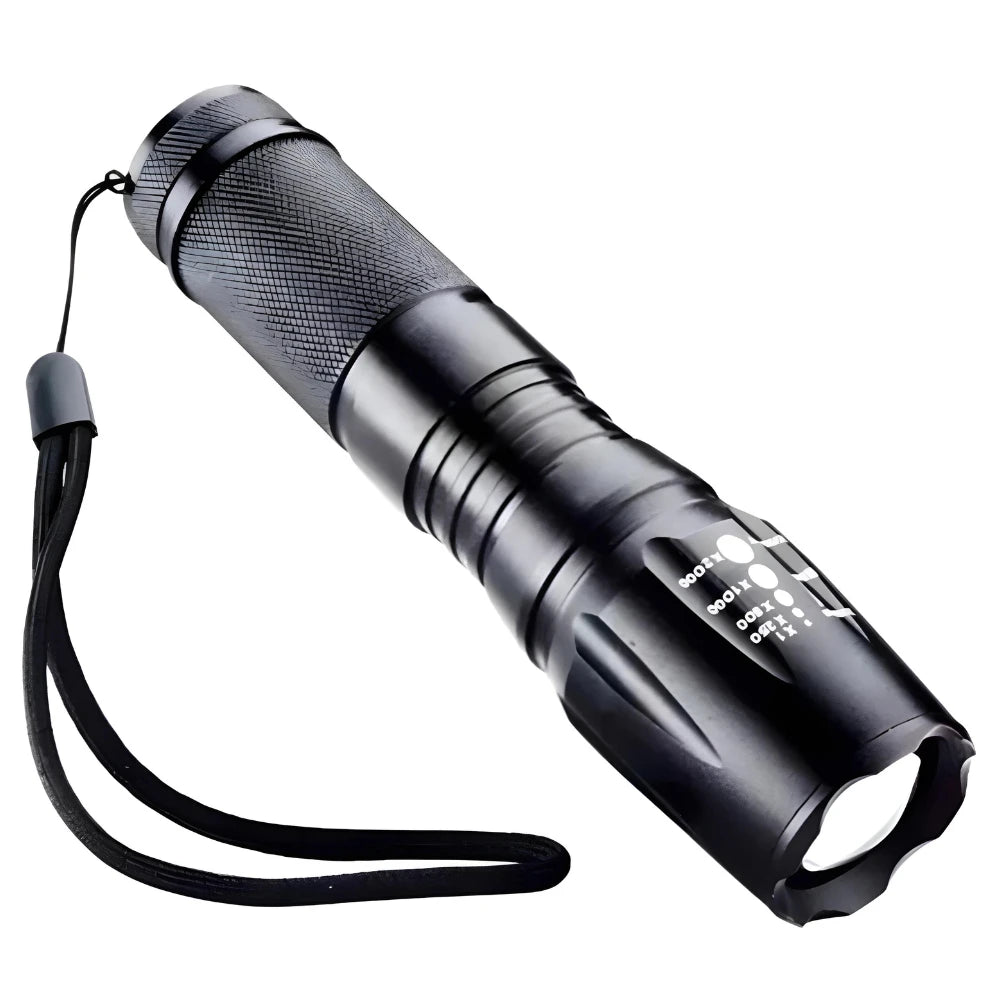 Lanterna Tática Militar X900 com Bateria Recarregável Zoom de Longe Alcance